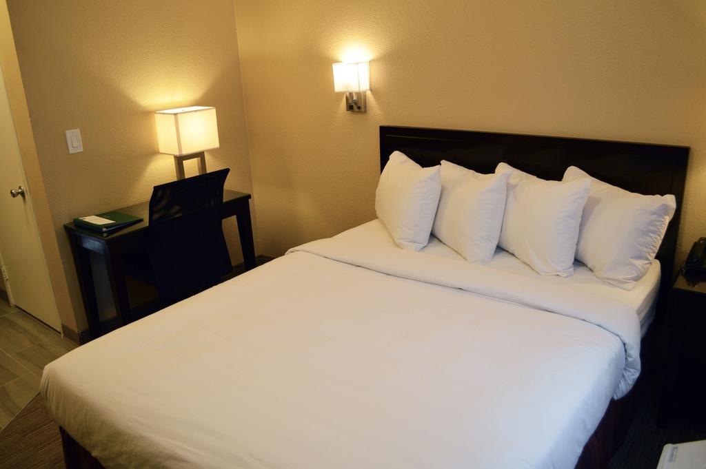 Quality Inn San Diego Downtown North Exterior foto