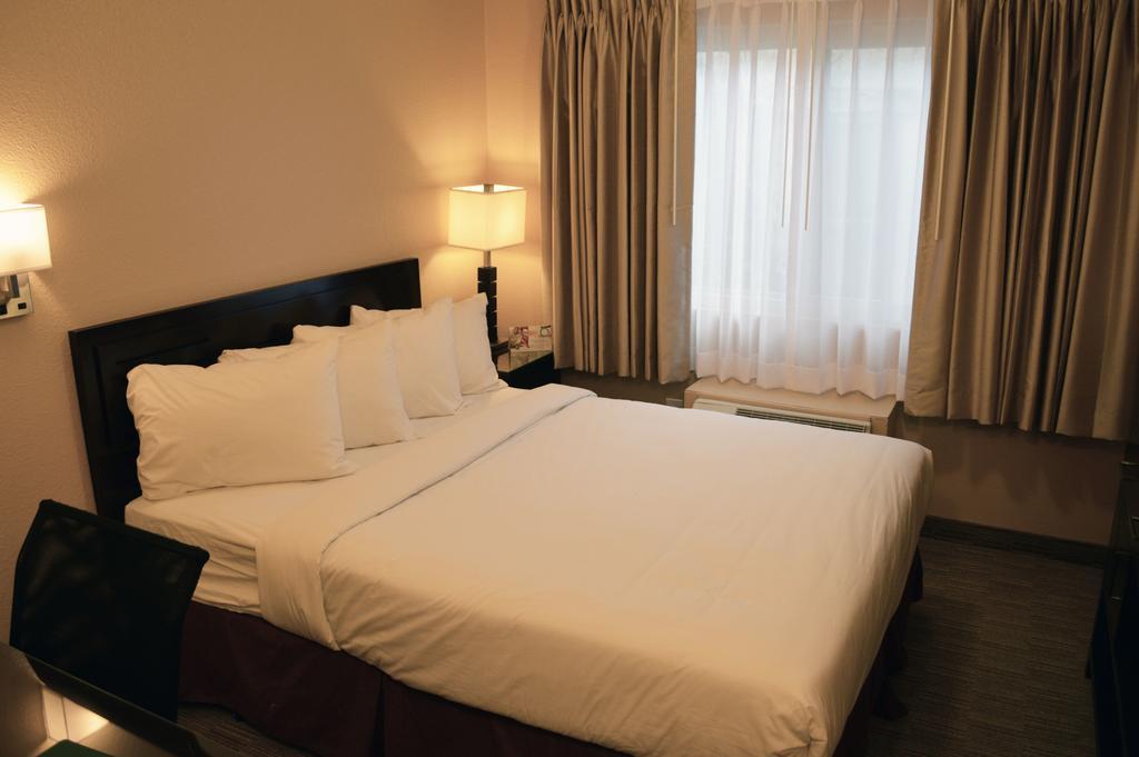 Quality Inn San Diego Downtown North Exterior foto