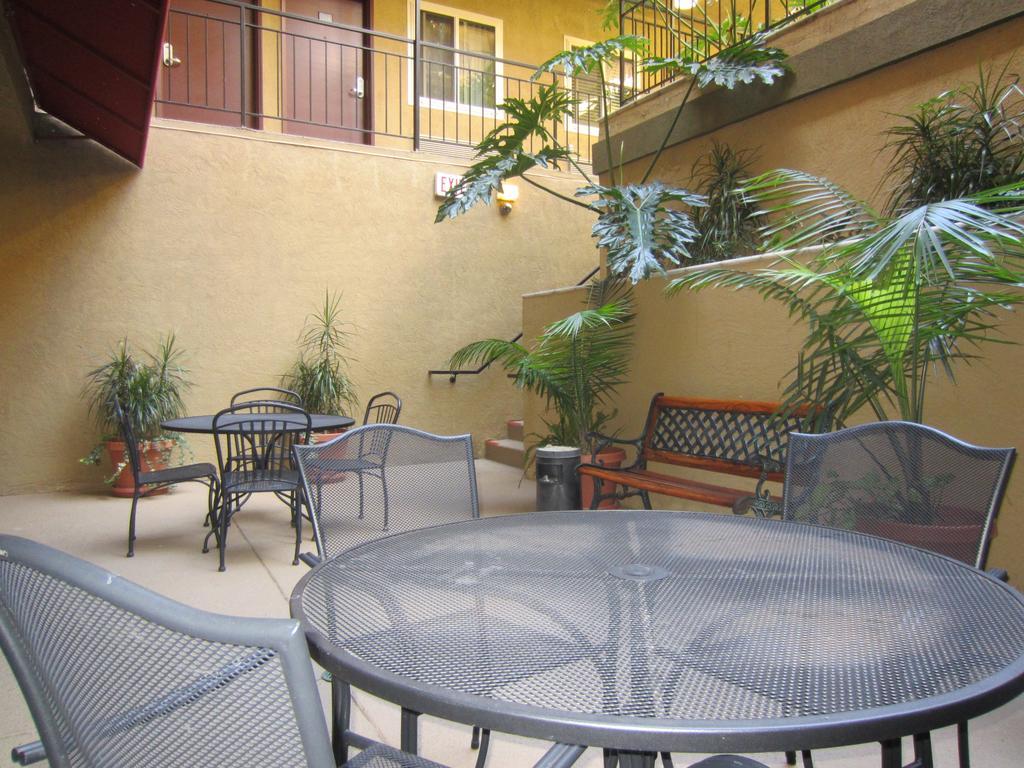 Quality Inn San Diego Downtown North Exterior foto